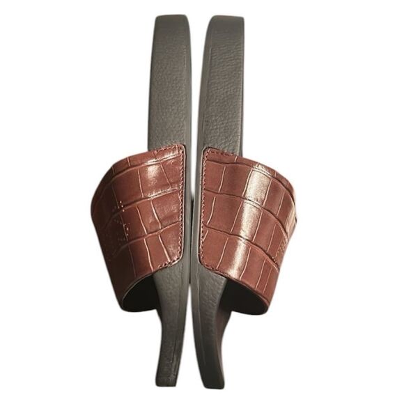 - All Saints Brown Slide Leather
Slides(Size 39) - Picture 4 of 9